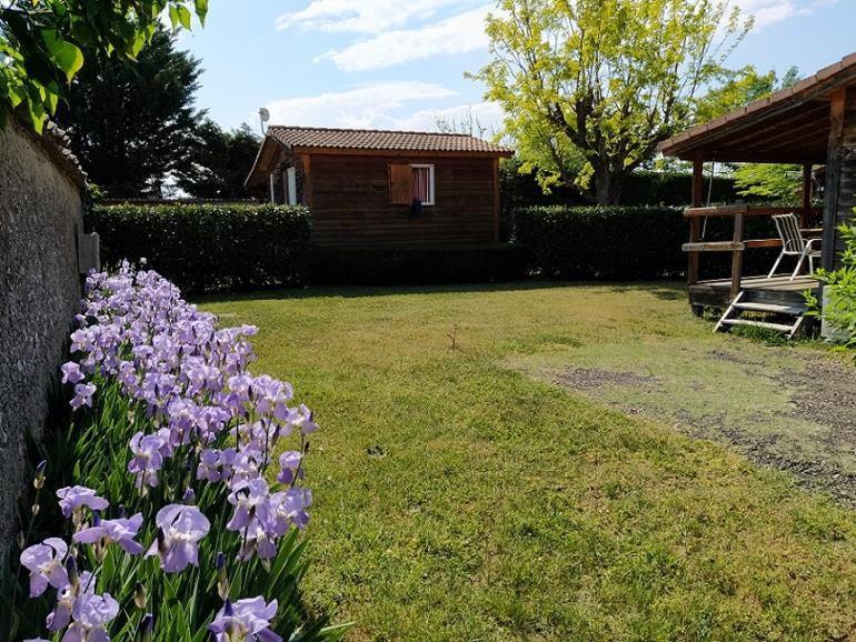 Domaine Des Epinettes Hotel Saint-Romain-de-Jalionas Kültér fotó