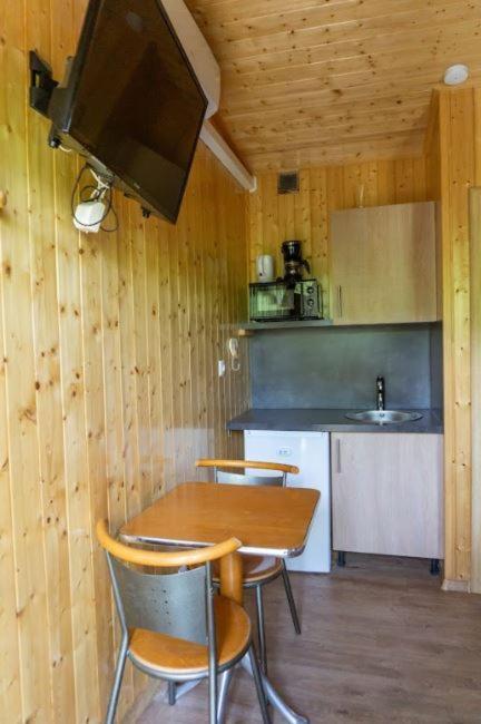 Domaine Des Epinettes Hotel Saint-Romain-de-Jalionas Kültér fotó